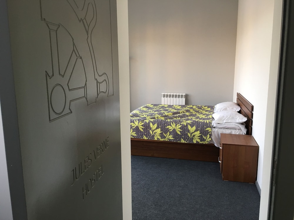 Jules Verne Hostel Tashkent 10/50