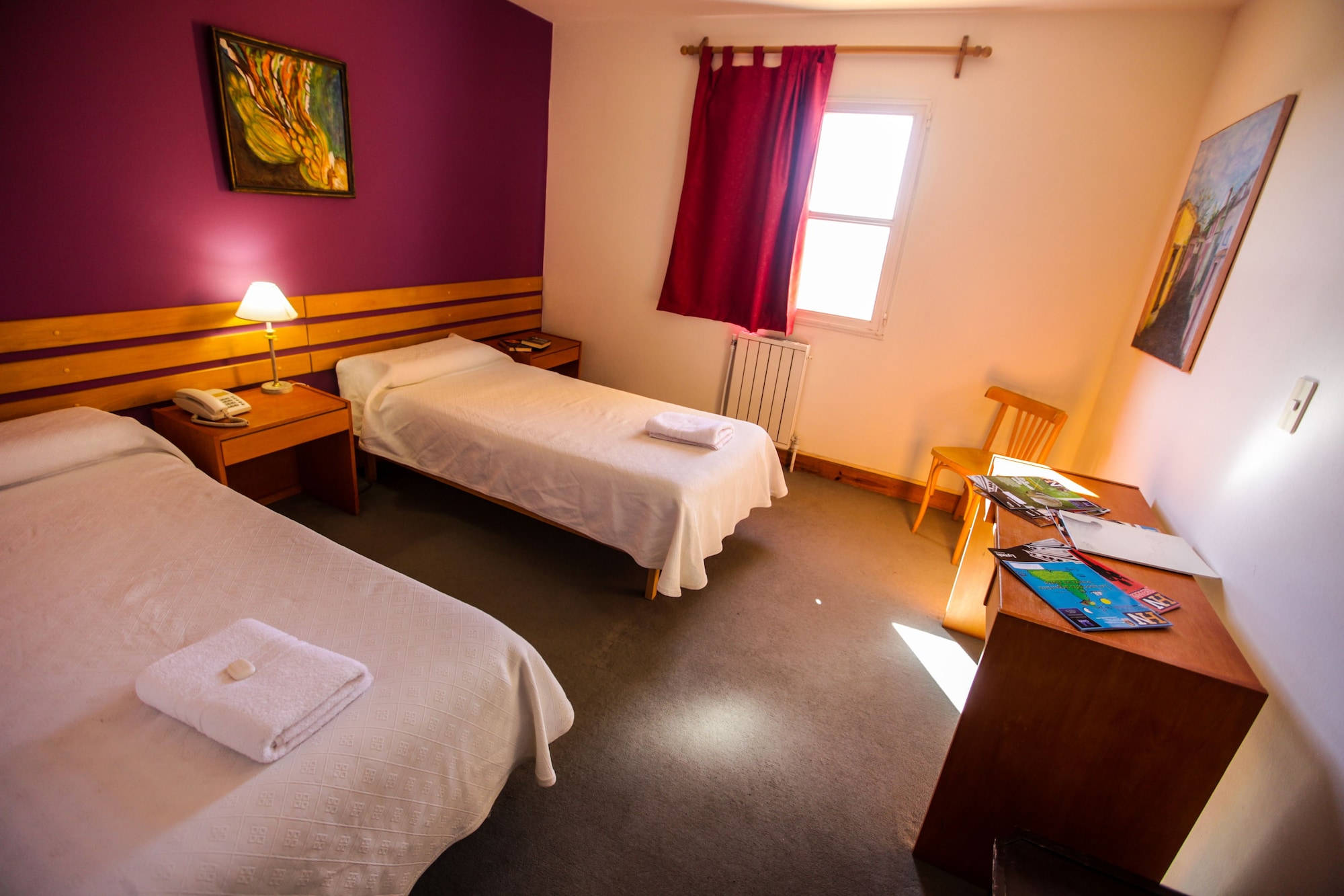 ROOM, TRIPLE