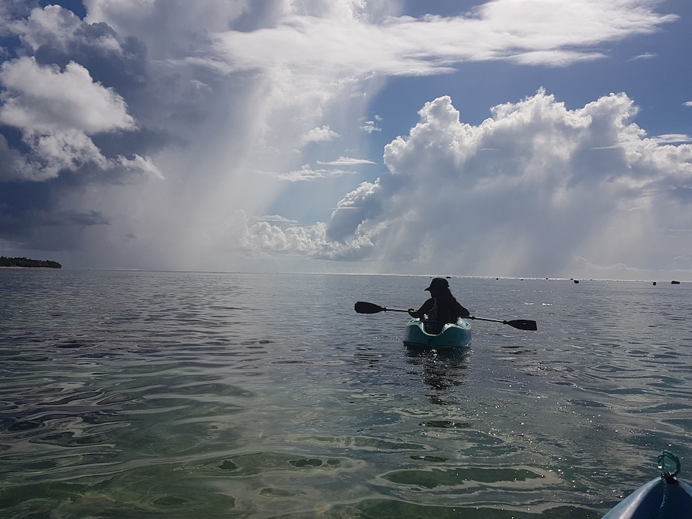 AITUTAKI ESCAPE 38/44
