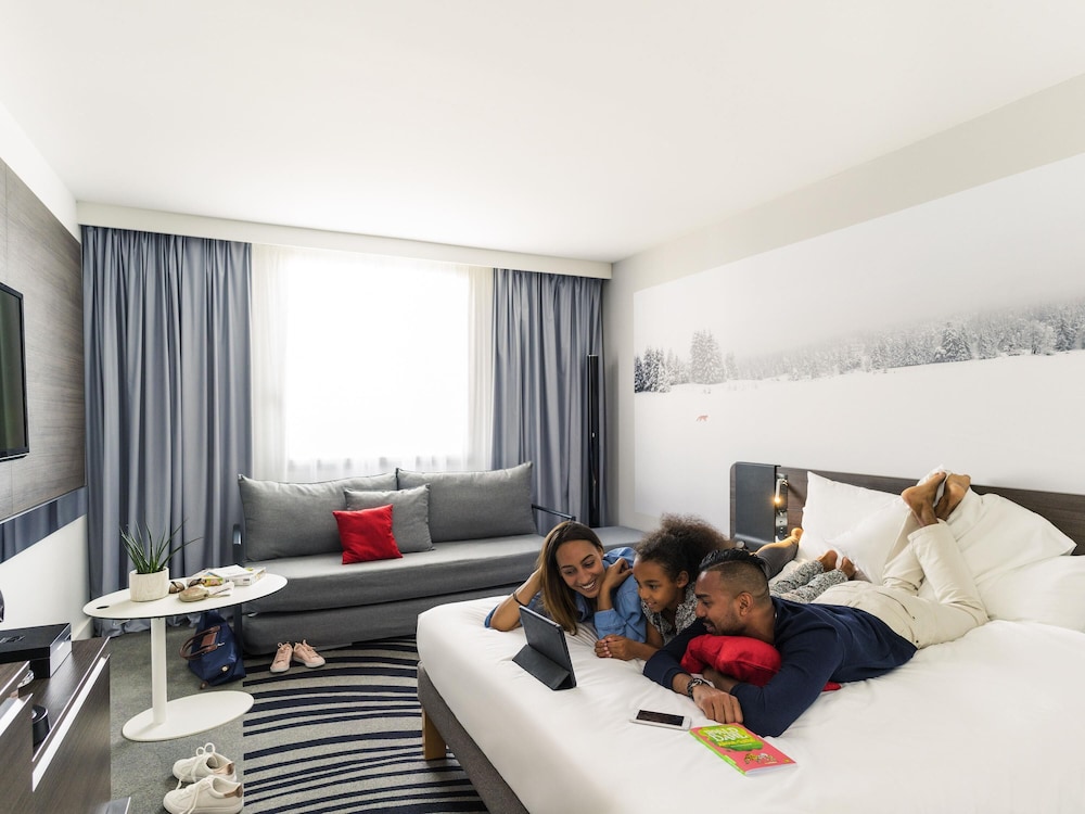 EXECUTIVE, FAMILY, MULTIPLE BEDS