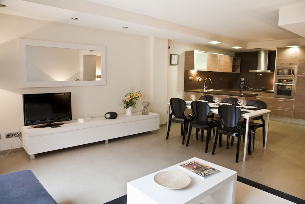 Up Suites Bcn 42/44