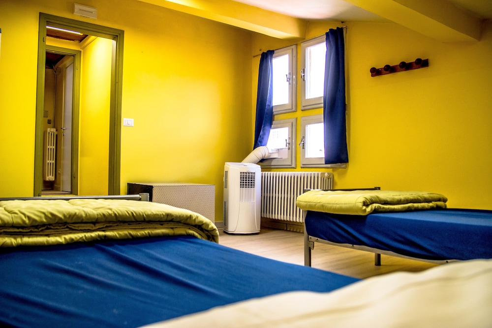 Hostel Santa Monaca 10/50
