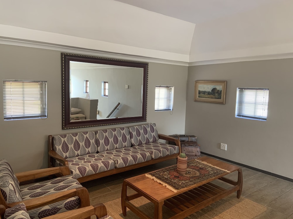 La Gratitude Guest House 21/29