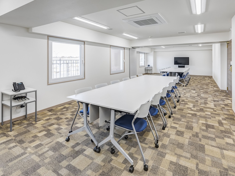 Toyoko INN Inbanihonidai Ekimae 38/46