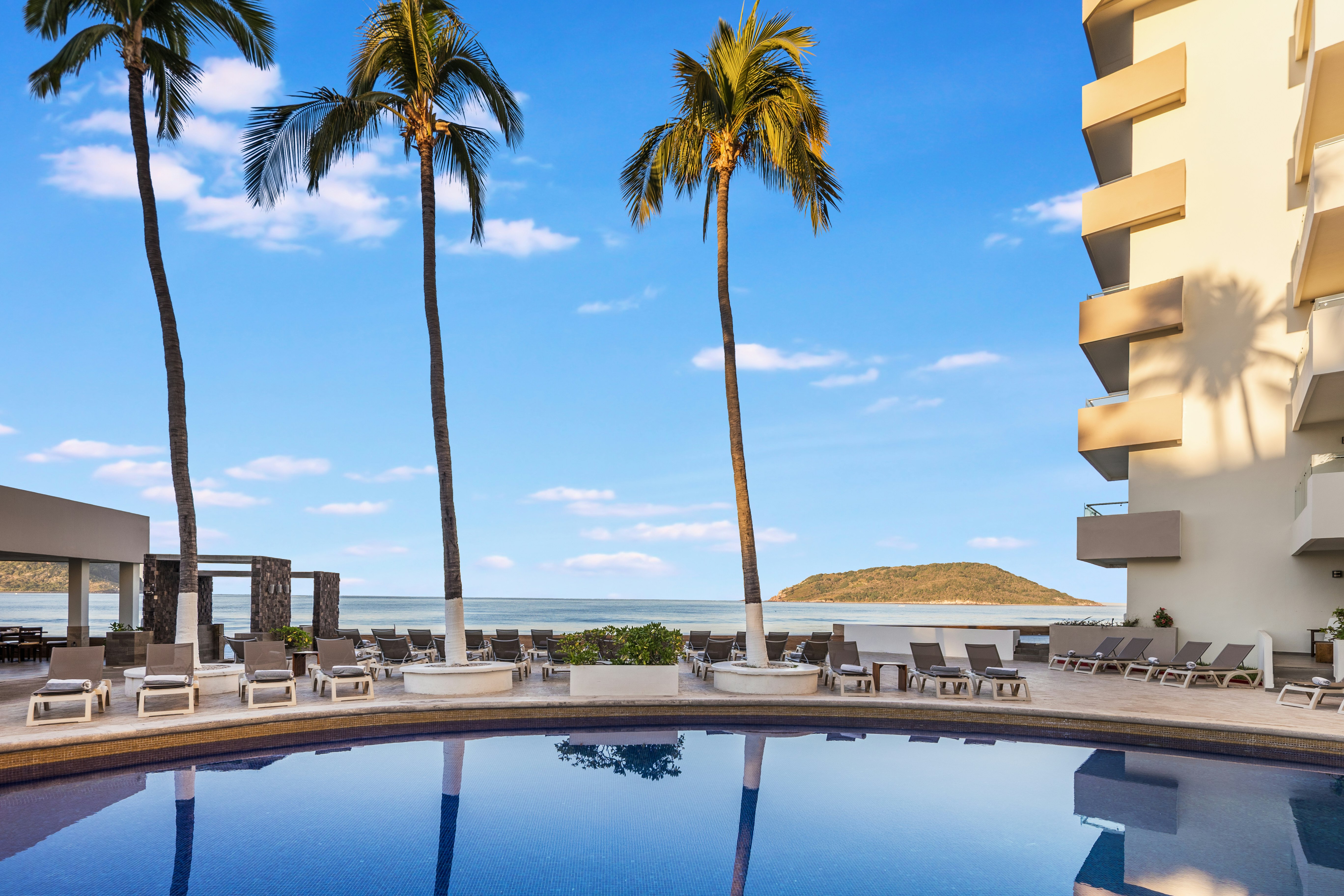 Sunvivia by Fiesta Americana Mazatlan 31/80