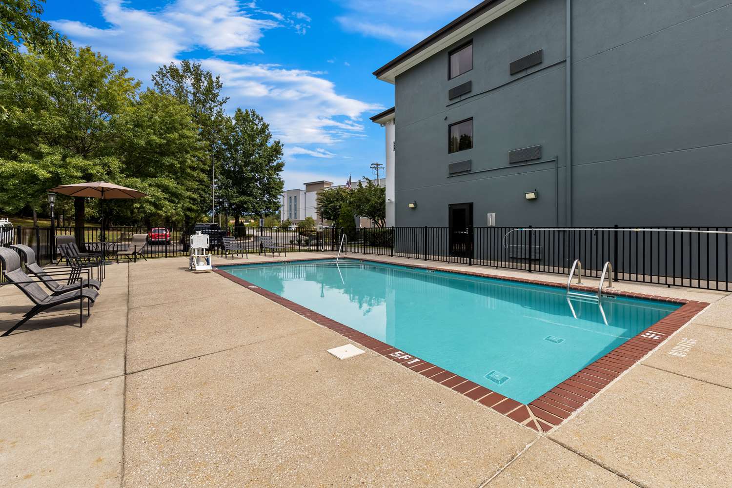 Clarion Pointe Franklin Nashville Area 11/15