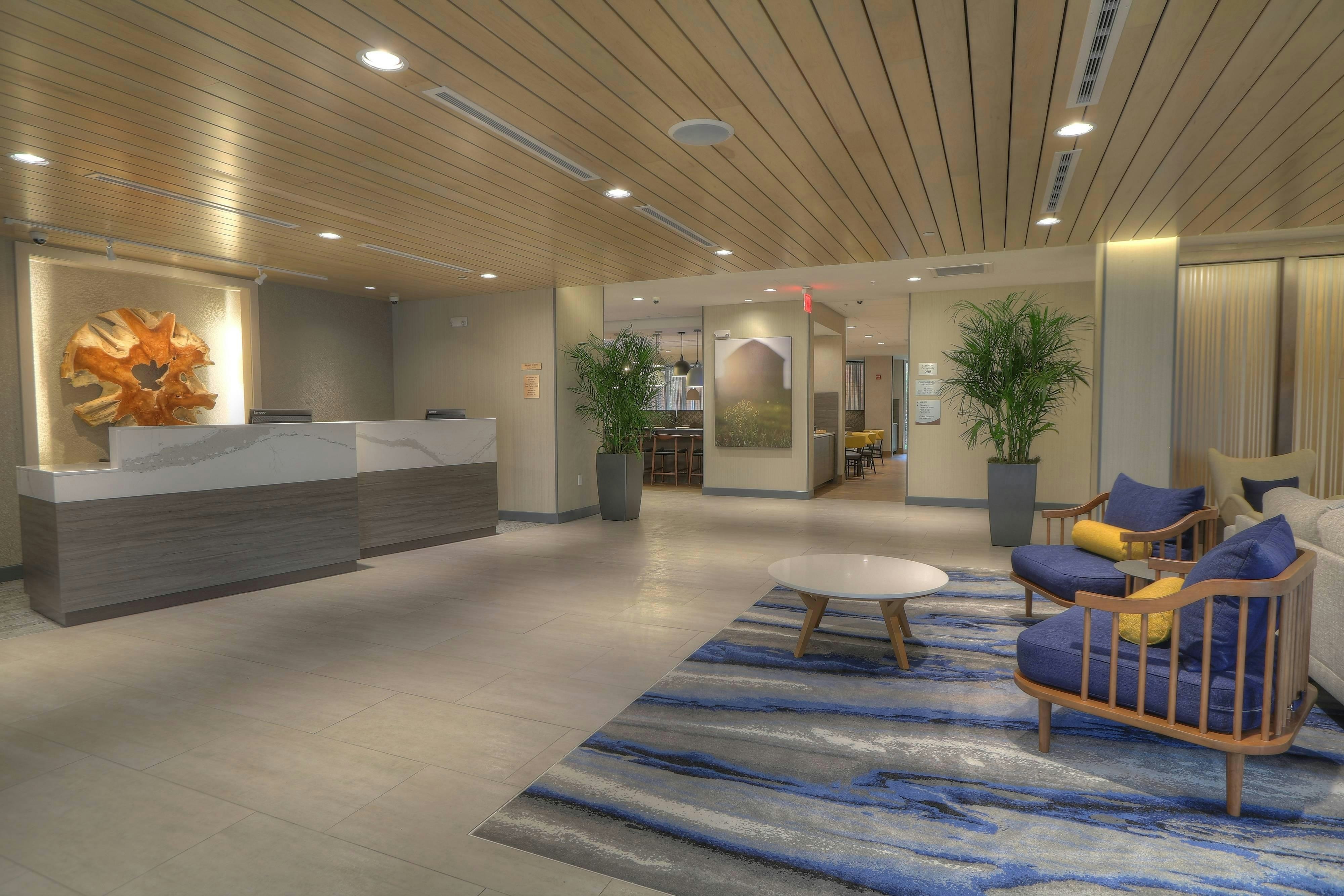 FAIRFIELD INN AND SUITES GATLINBURG DOWNTOWN 14/25