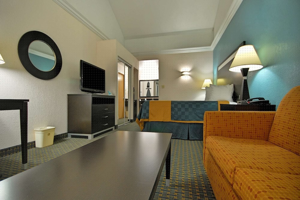 Americas Best Value Inn Sinton 6/32