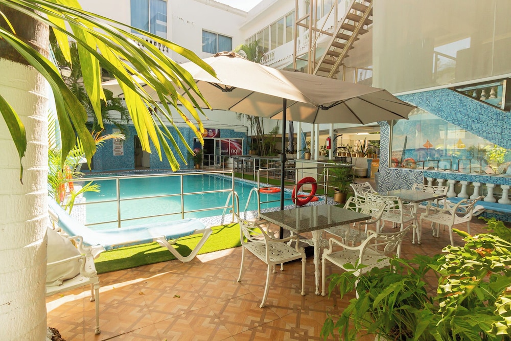 La Casona Dorada 55/56
