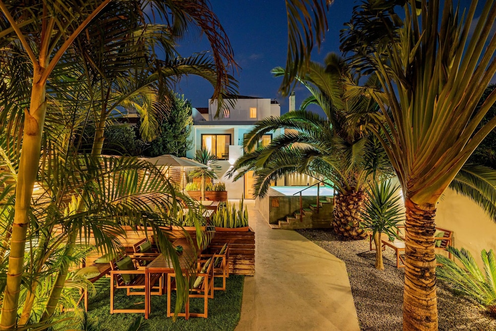 Casa do Contador - Suites and Pool (ex. Azores Flats - Ponta Delgada) 63/73