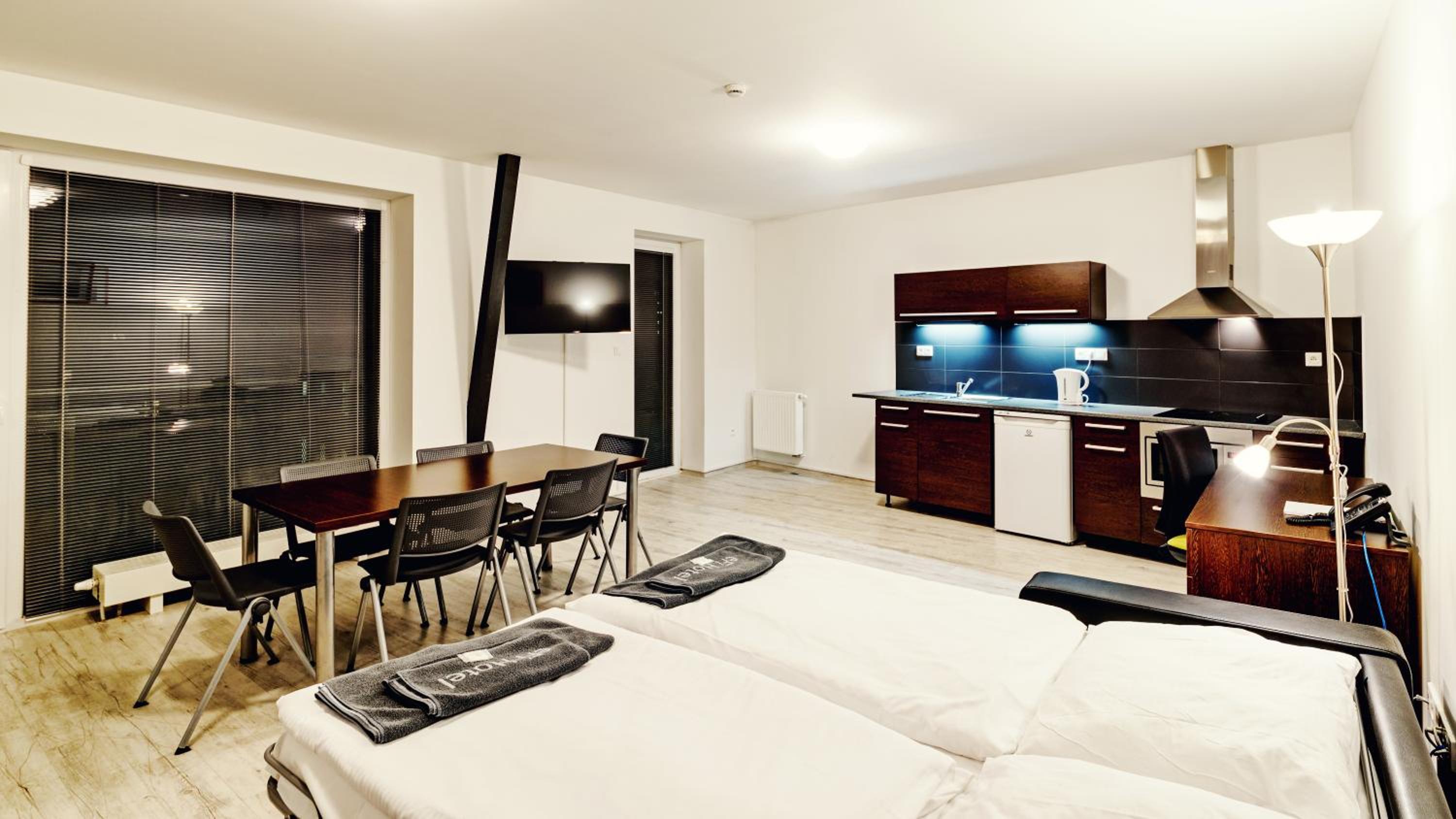 eFi Palace Hotel 7/31