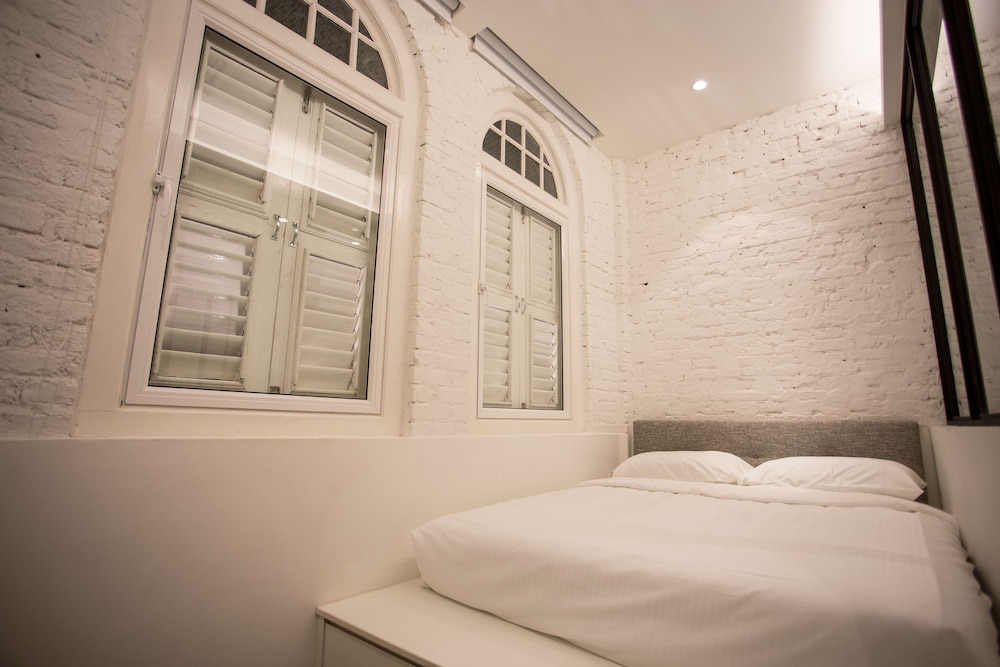The Southern Boutique Hotel 10/28