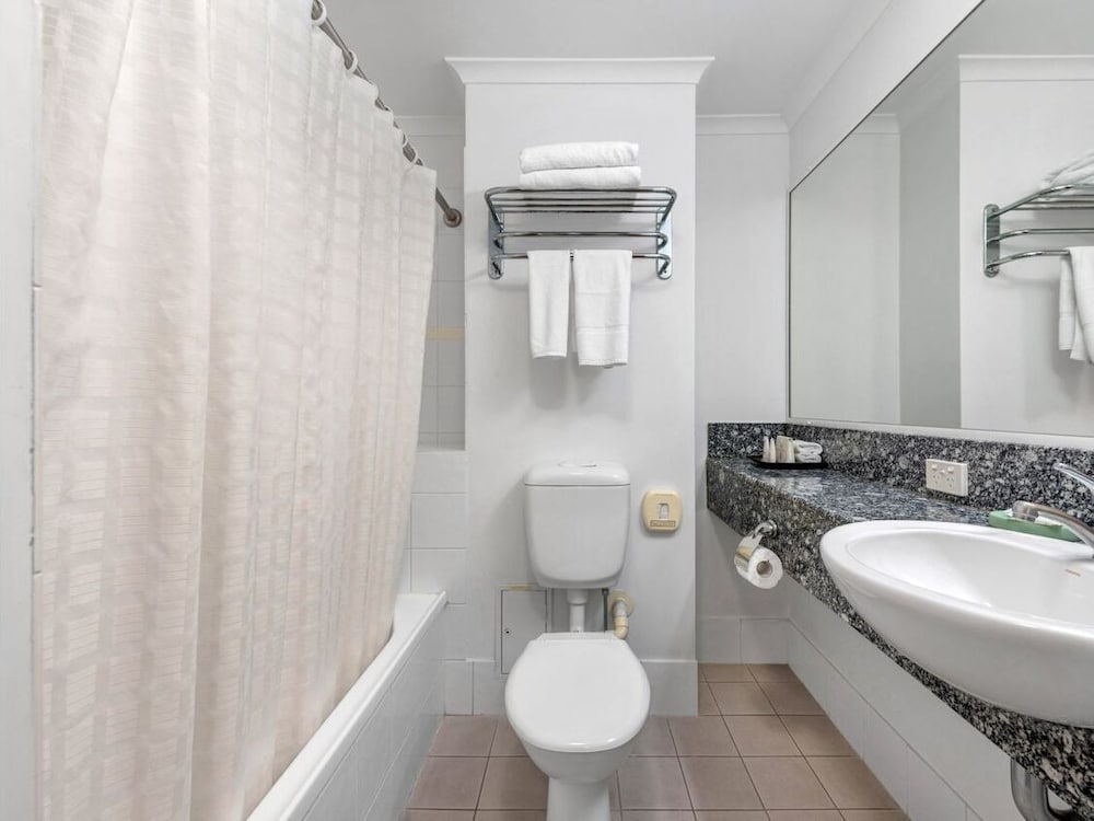 THE WELLINGTON APARTMENT HOTEL 19/48