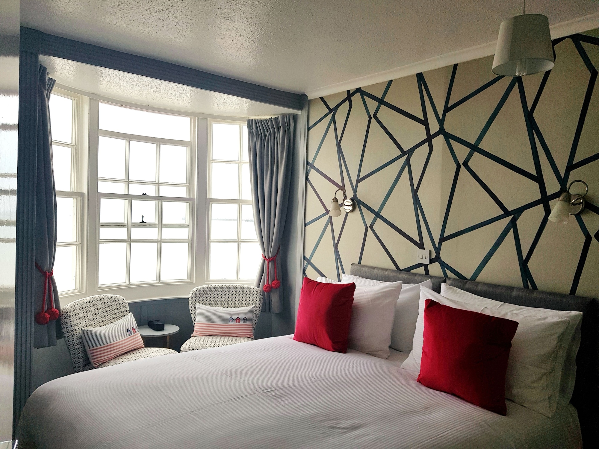 Premium, Queen Bed, Bay View