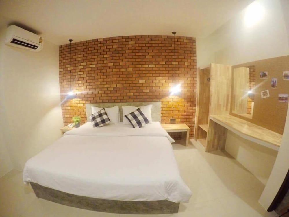 STANDARD, DOUBLE BED