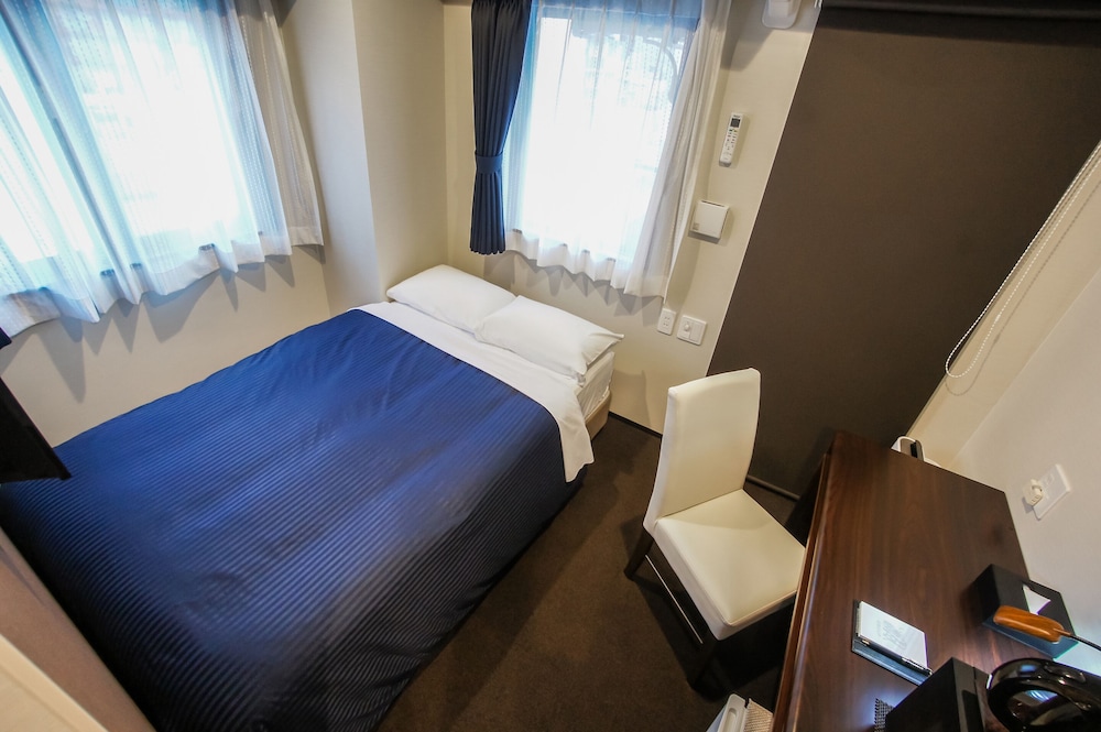 Hotel Livemax Umeda Douyama 6/23