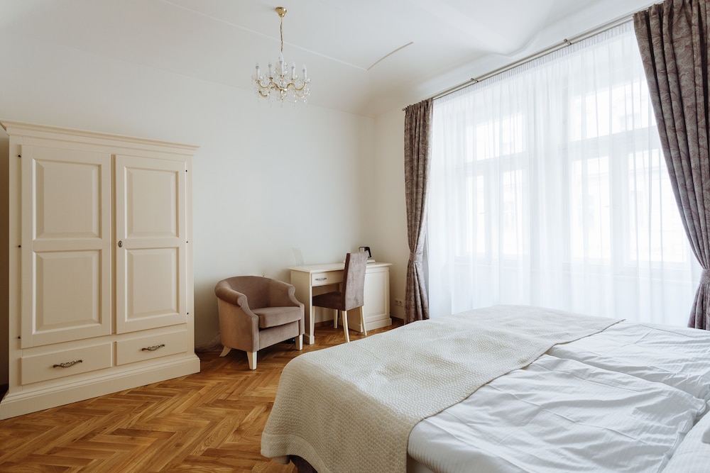 High Heaven Residence 4/50