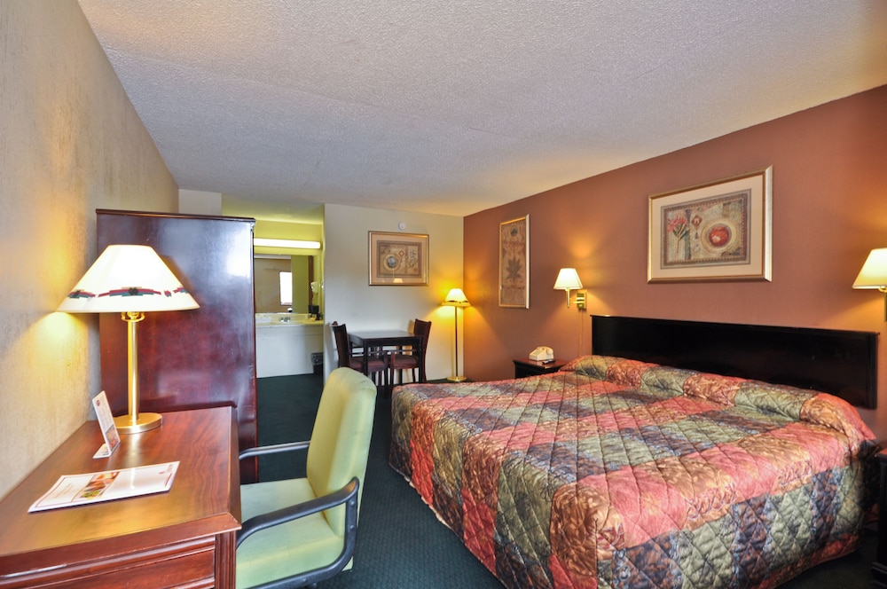 Country Hearth Inn & Suites Marietta 18/43