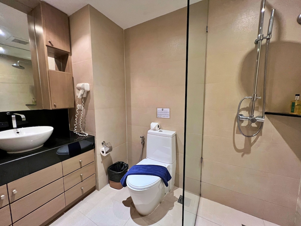 Allamanda Laguna Phuket 75/75