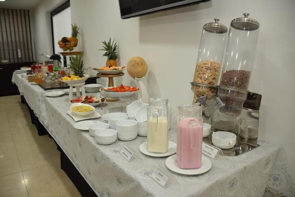 ホテル セルコテル リッチモンド スイーツ(Hotel Sercotel Richmond Suites) 写真2