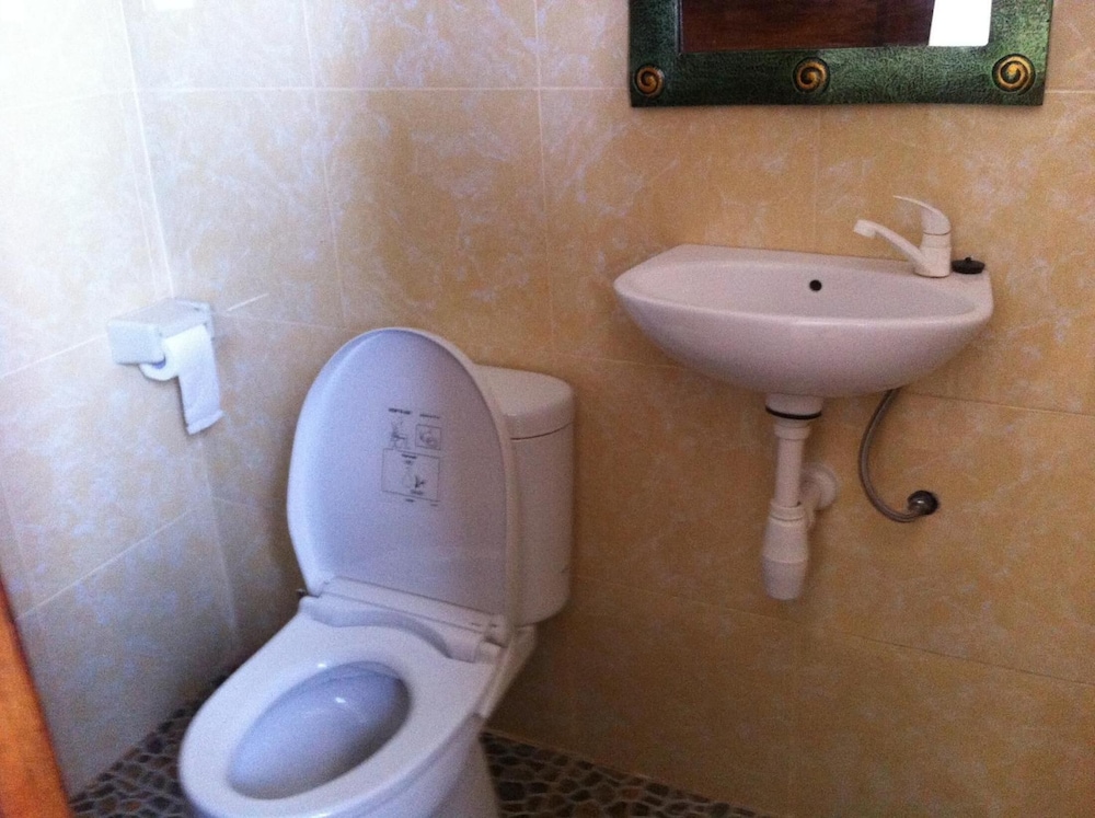 Amed Sari Beach Guesthouse 49/50