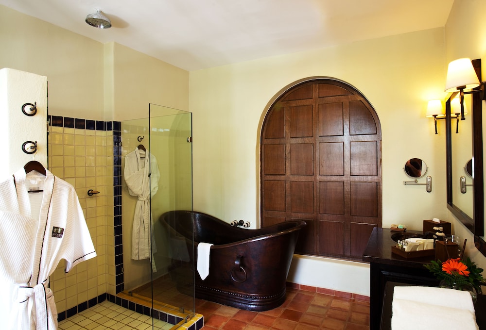 Guaycura Boutique Hotel Spa 45/72