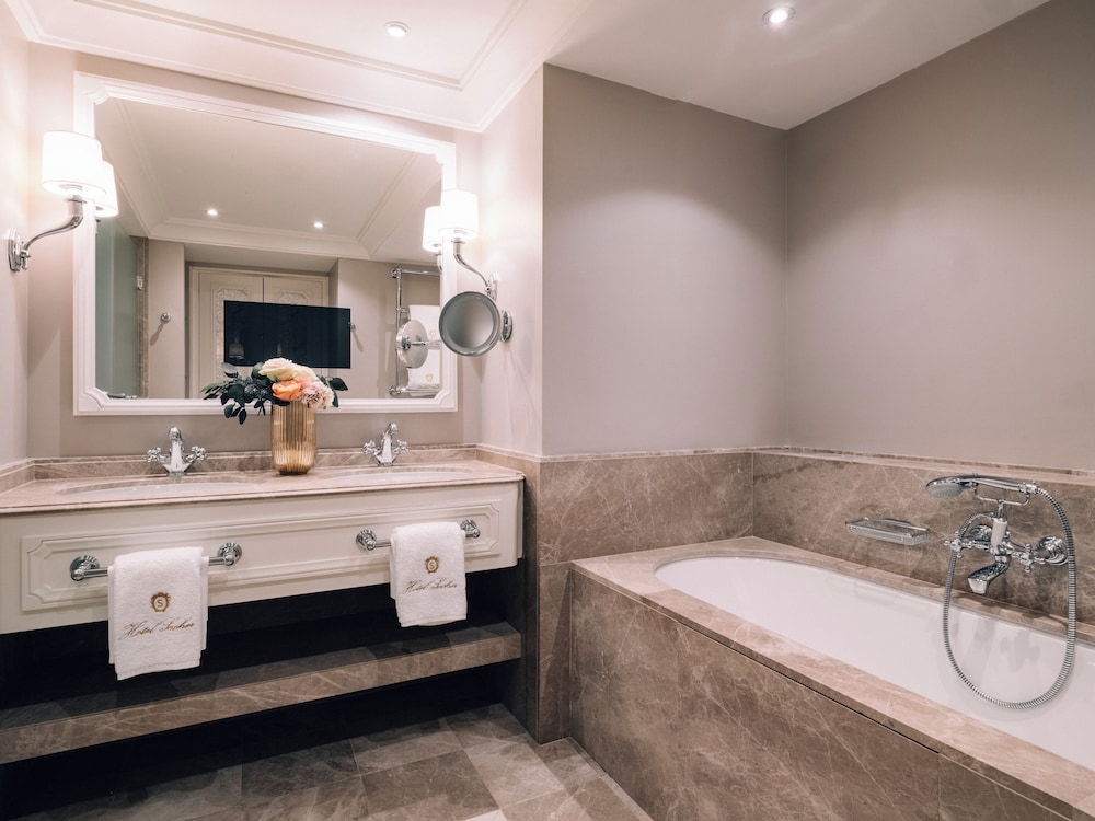 جناح جونيور بسرير مزدوج، Hotel Sacher Salzburg 2/2