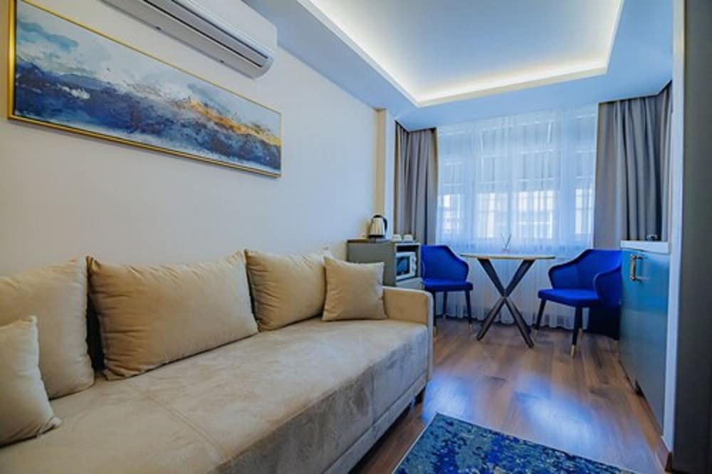 Comfort Beige Hotel 35/50