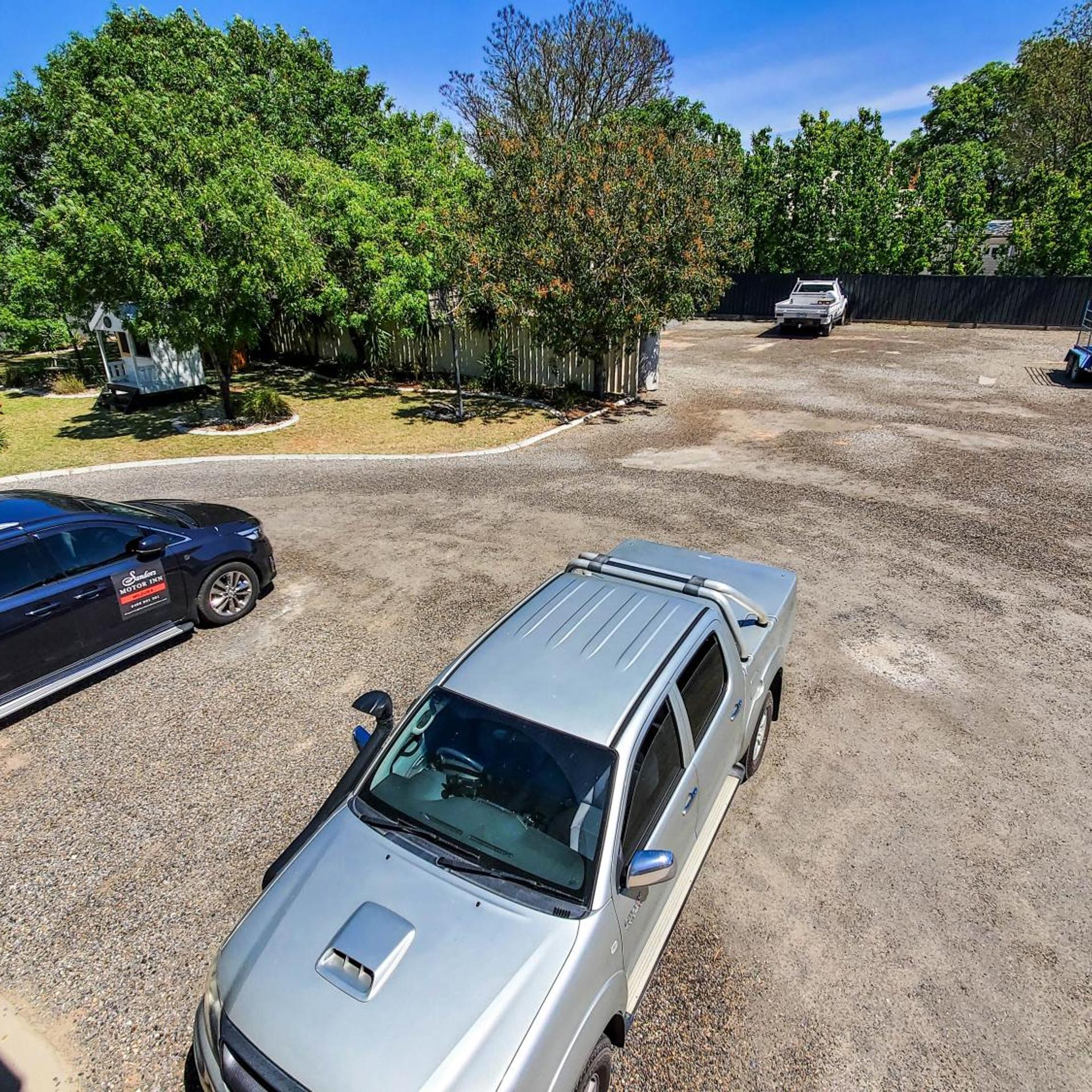 Sandors Motor Inn 22/50