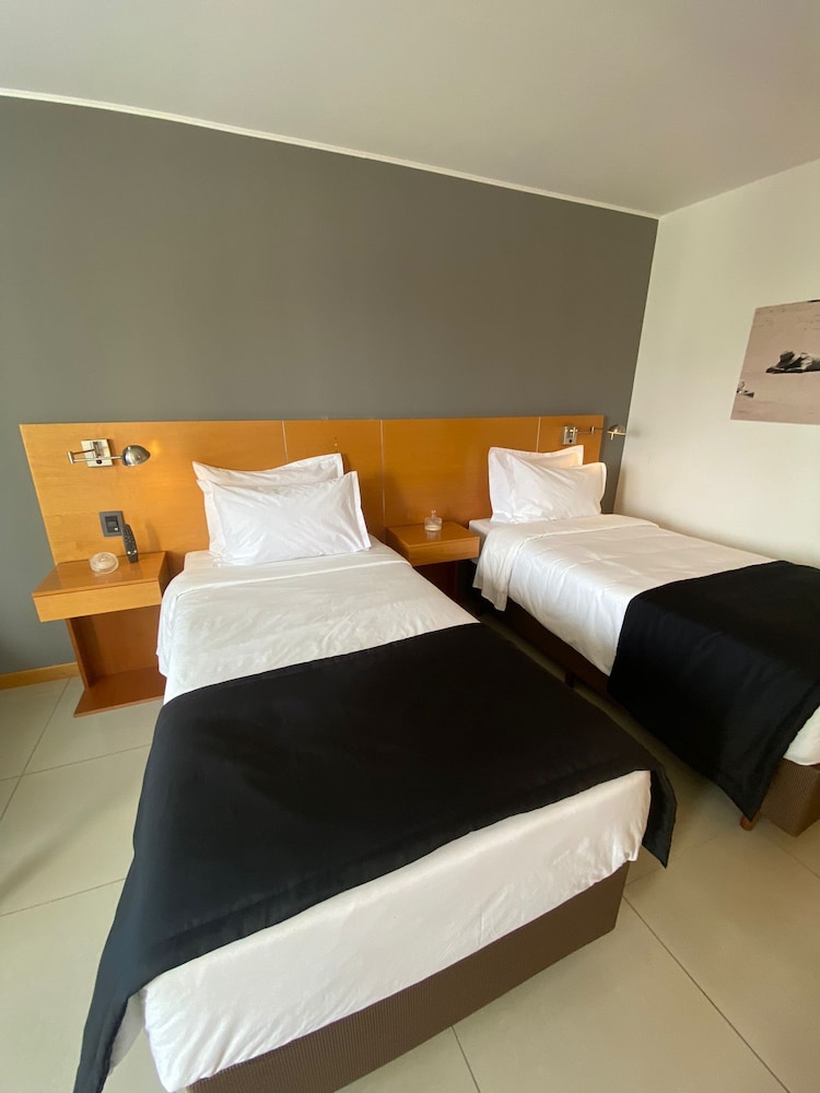 Park Hotel 8/50