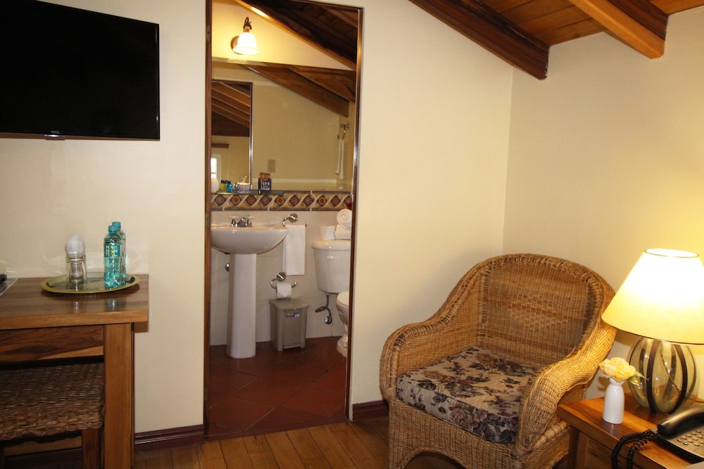 Vieja Cuba Hotel 38/60