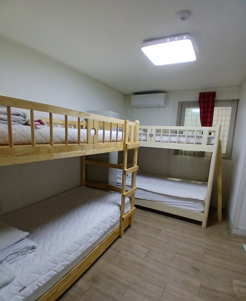 Pohang Youngildae Guesthouse - Hostel 21/50