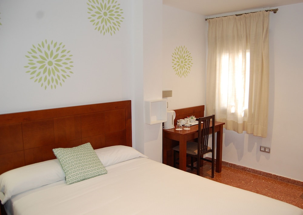 ECONOMY, DOUBLE BED