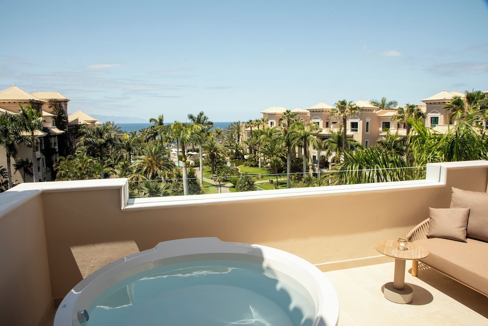 Red Level at Gran Melia Palacio de Isora - Adults Only 30/50