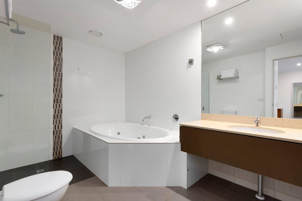 2 Bedrooms, Apartment, King and Twin Beds, Bay View، Quality Hotel Bayside Geelong 4/5