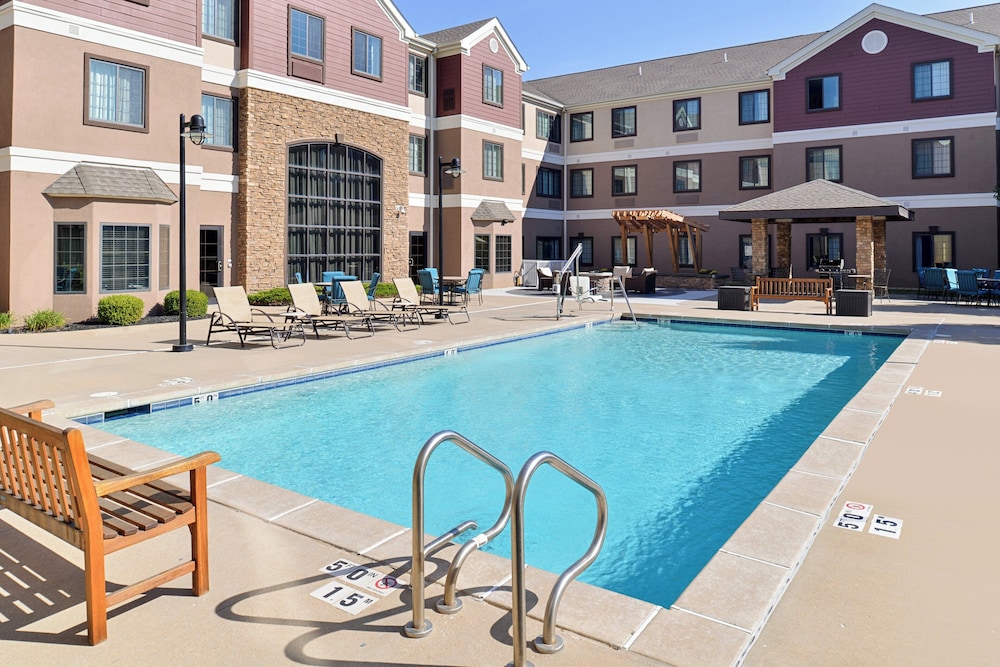 Staybridge Suites O Fallon Chesterfield 46/50