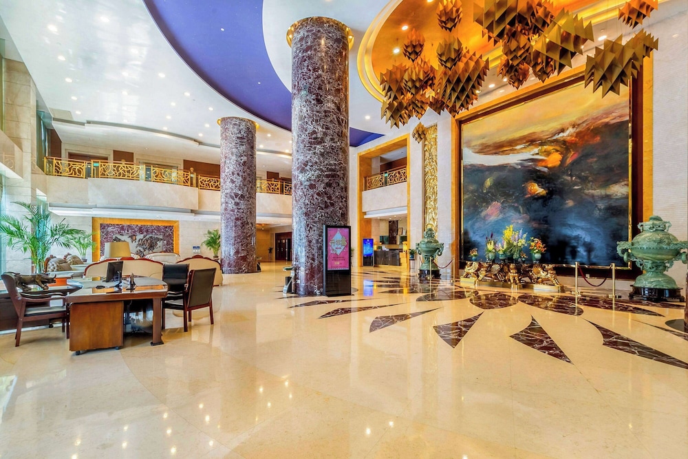 Days Hotel and Suites by Wyndham Jiaozuo 5/27