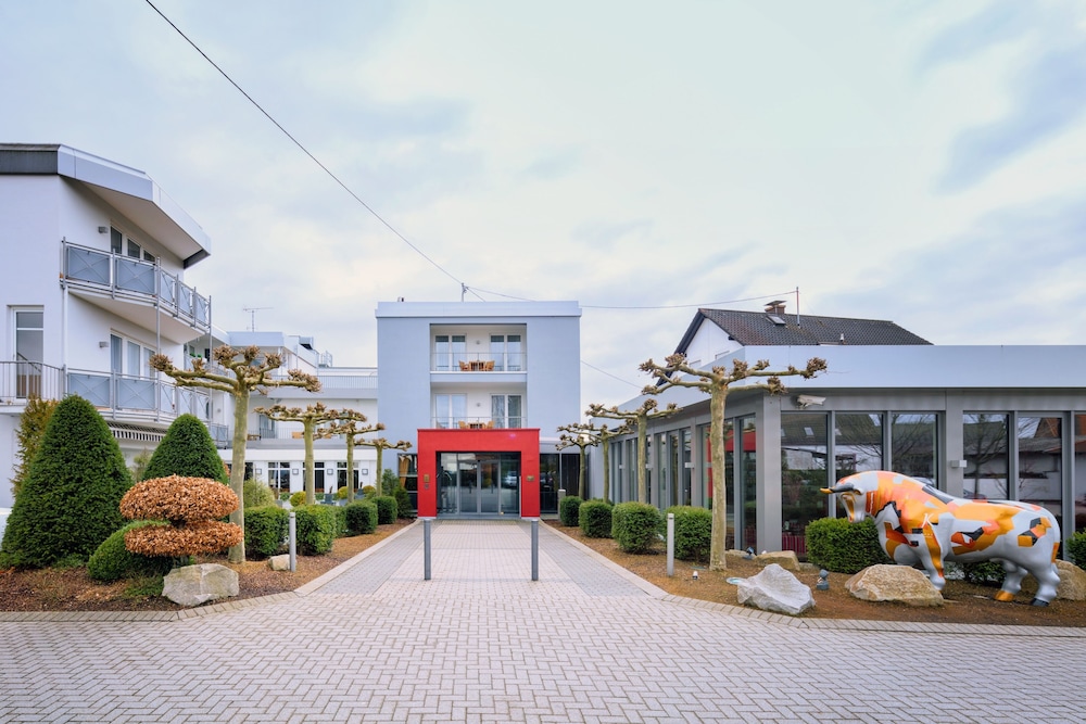 Hotel-Restaurant Kunz 55/60