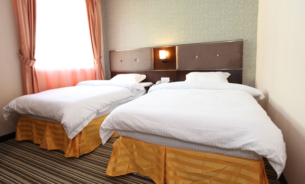 STANDARD, KING BED