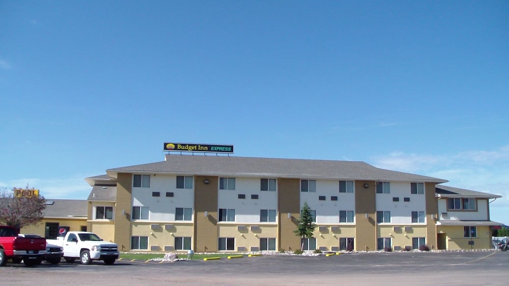 Budget Inn Express 4/46