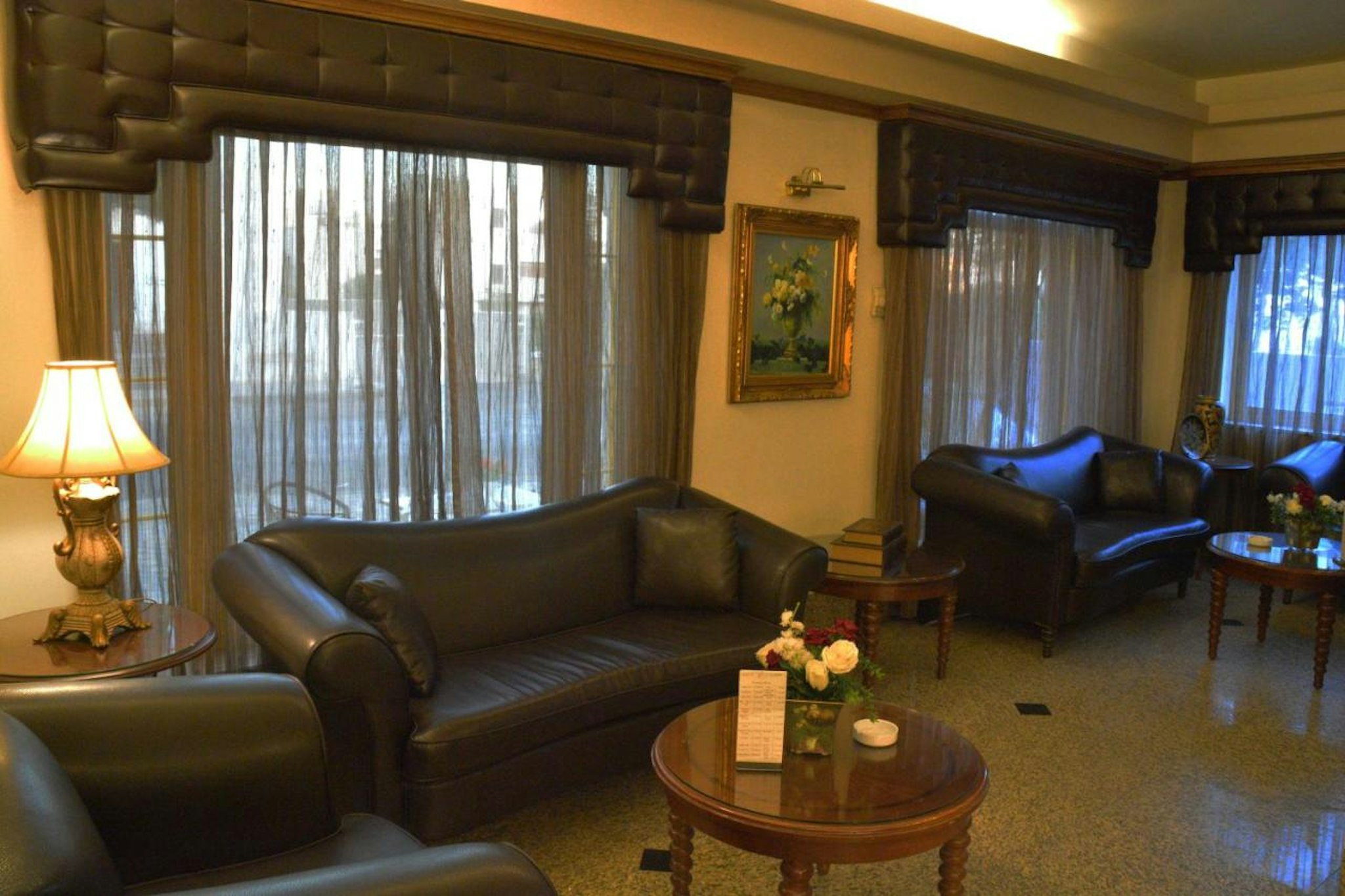 Capri Hotel Suites 7/15