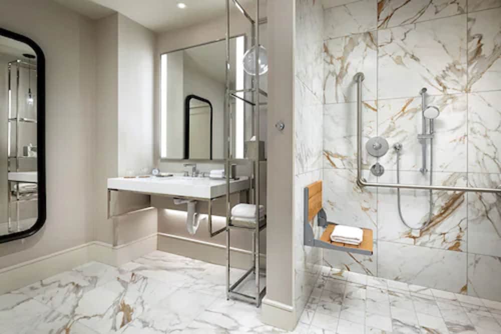 Park Hyatt Toronto 22/72