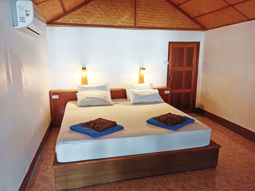 Kradan Beach Resort 6/48