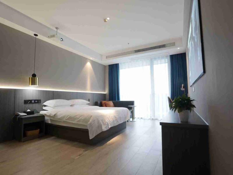 Xin, Double Bed
