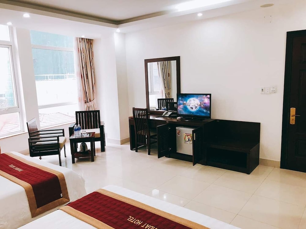 Da Nang Port Hotel 48/64