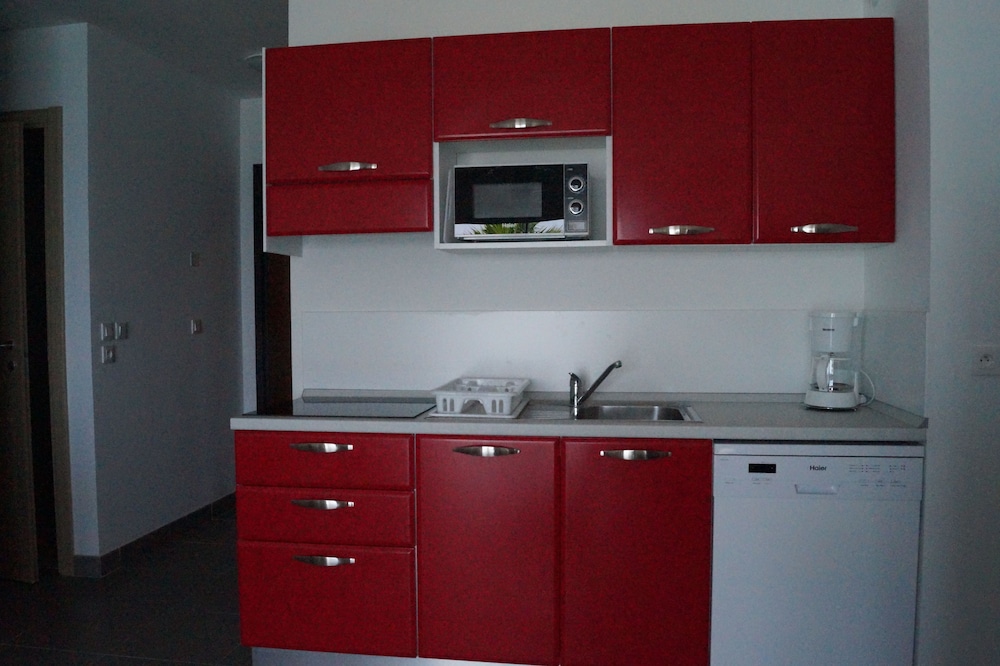 1 Bedroom, Apartment, Queen Bed, Bay View, Sofa
