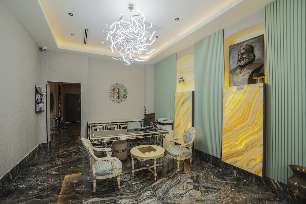 Brako Hotel 35/43