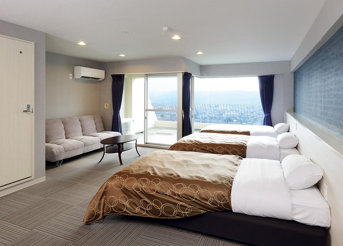Room, Triple, 3 Beds, Mountain View, Night View, Sofa, Annex