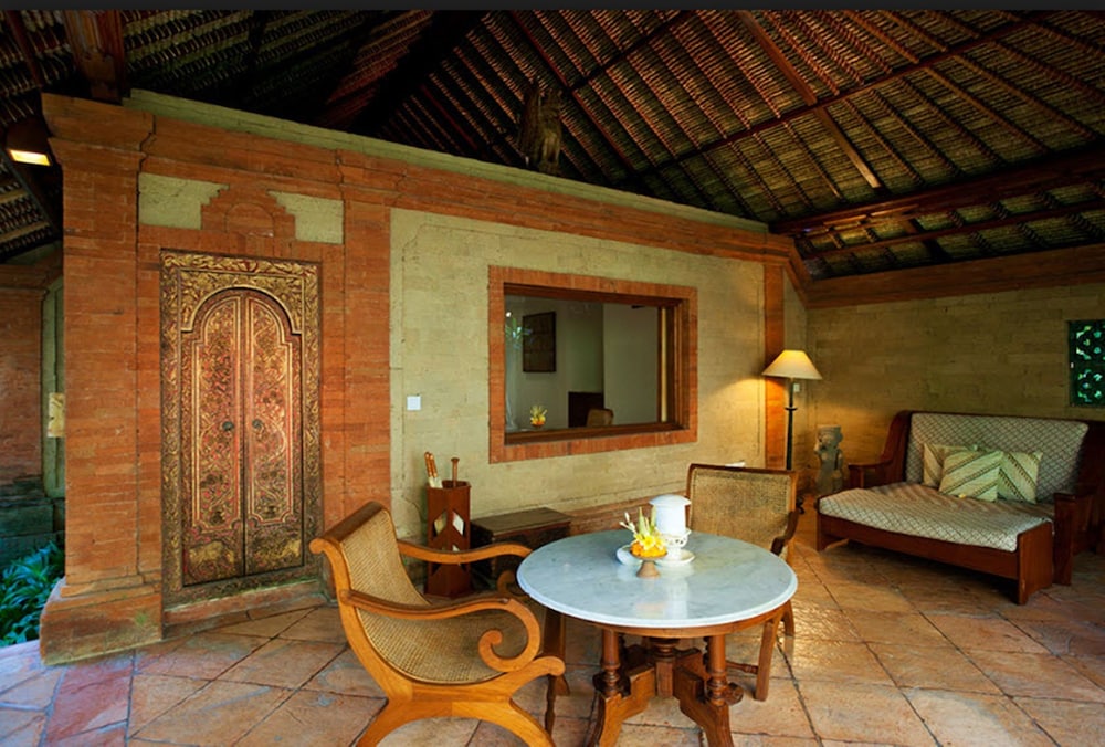 Tandjung Sari 53/72