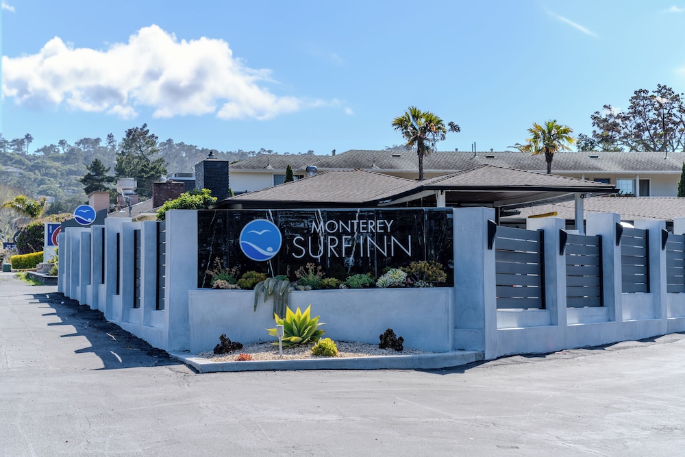 Monterey Surf Inn 12/40